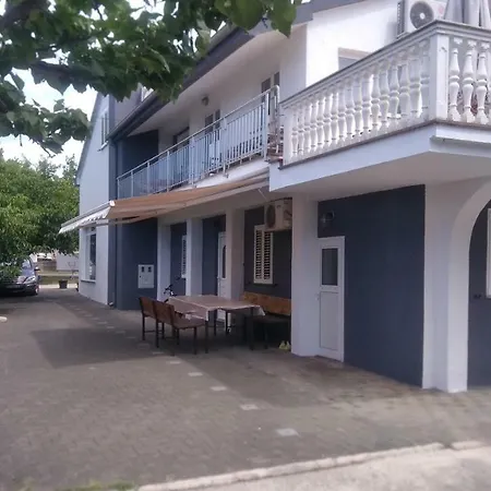 Apartment Drazovic *