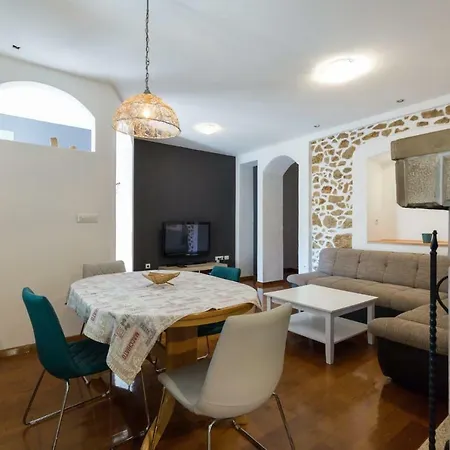 Apartment Drazovic