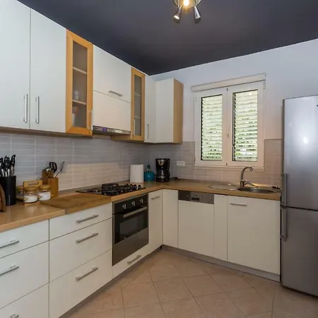 Drazovic Apartment *